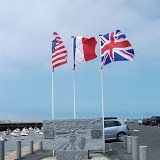 guides touristiques multilangue pour la visite guidé des plages du débarquement